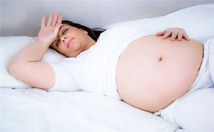 怀孕试管婴儿应该给三个孩子吗？